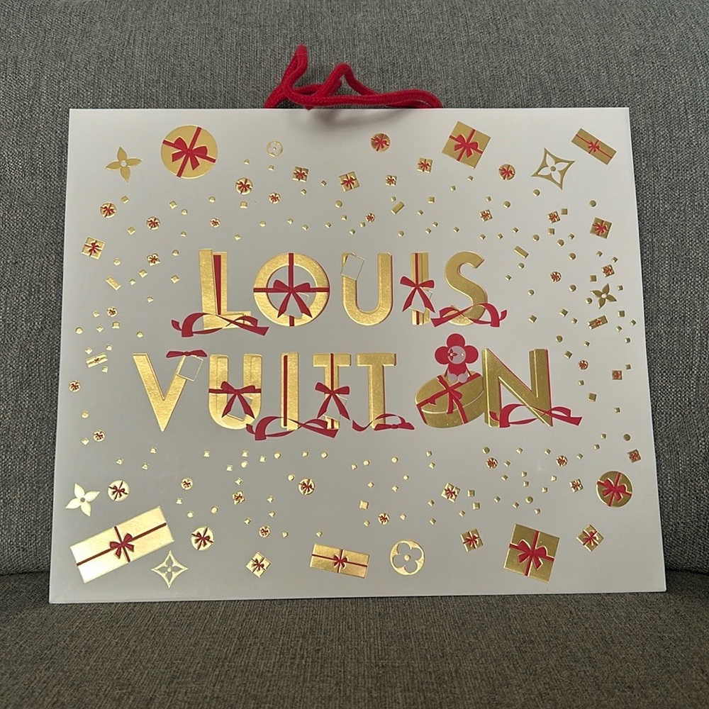 Louis Vuitton 2023 Holiday Shopping Bag